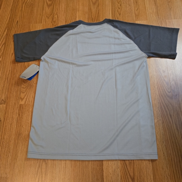 ALO Yoga Gray Short Sleeve Tee Performance Shirt - Picture 6 of 7